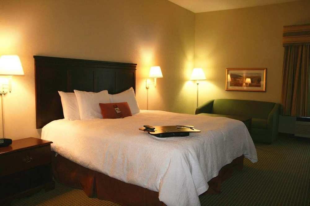 Hotel Hampton