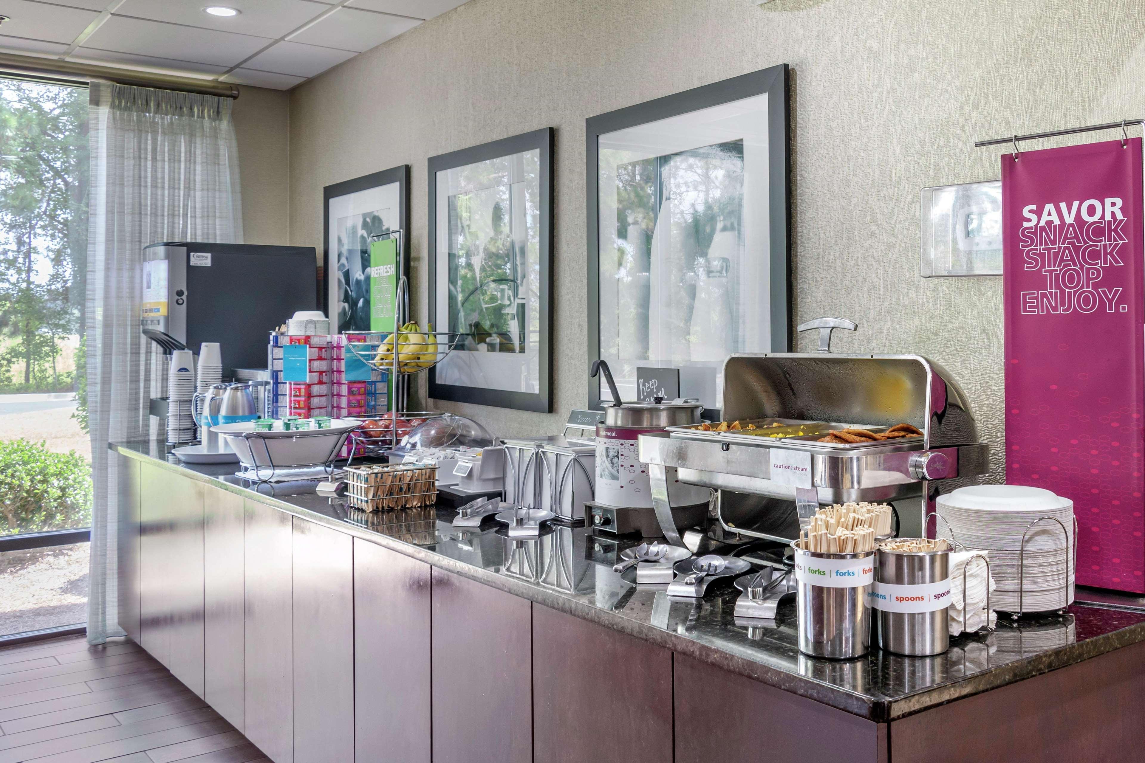 Hampton Hotel 3*