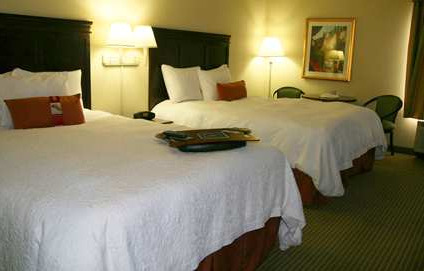 Hotel Hampton Adel